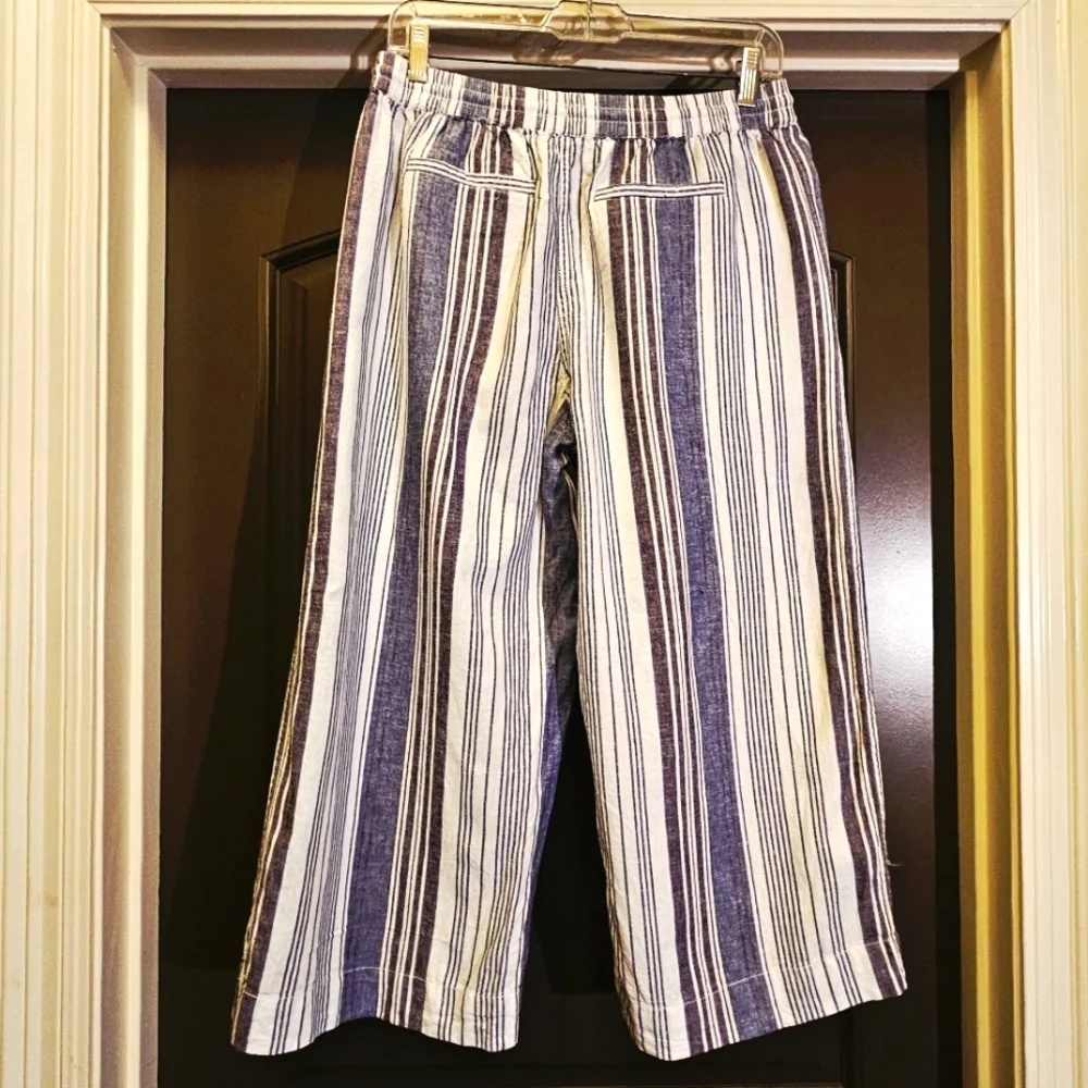 Beachlunchlounge Blue and White Striped Joggers Size Small